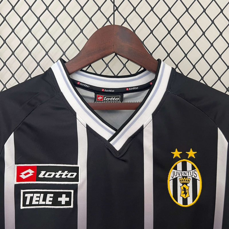 Camisa Retrô Juventus 2000/2001 Black Masculina