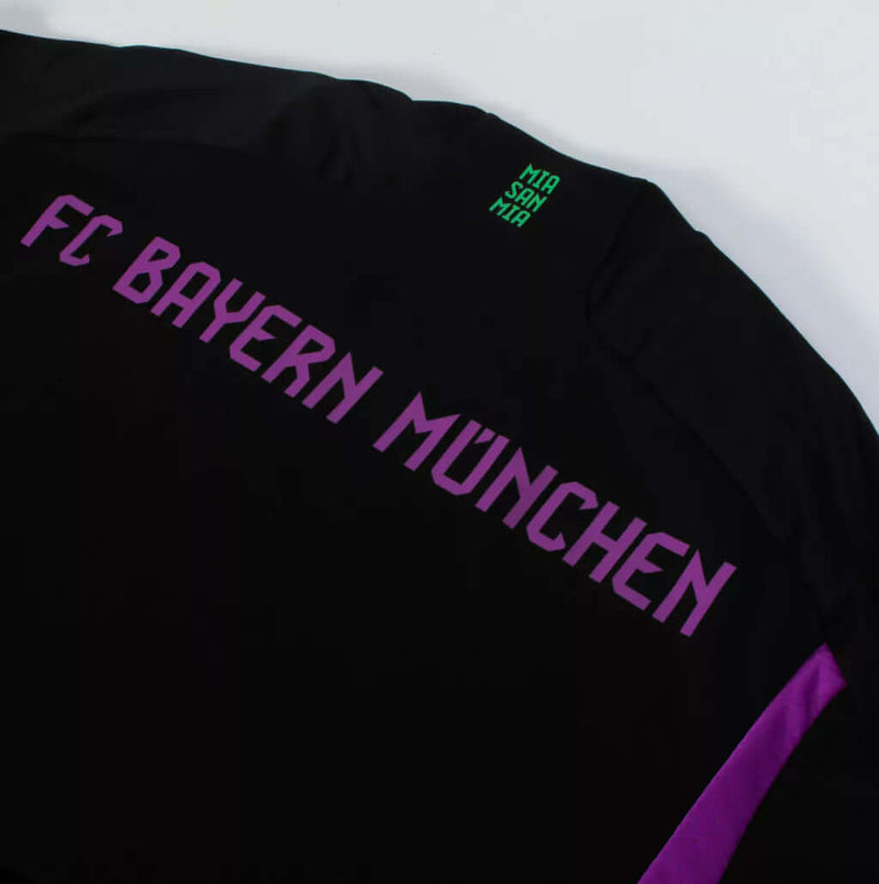 Camisa Adidas Bayern de Munique 2023/24 Masculina