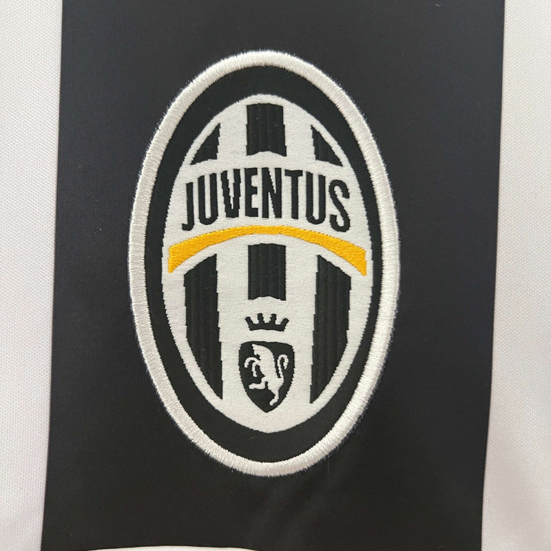 Camisa Retrô Juventus 04/05 Home Masculina